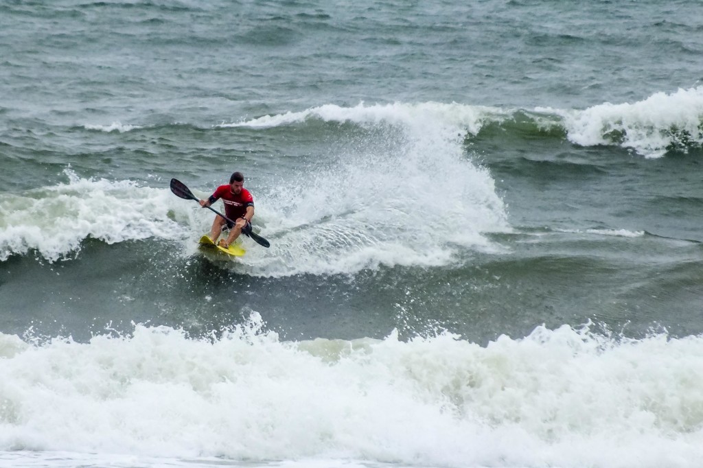 Campeonato Sul Americano de Canoagem em Onda - São Francisco do Sul/SC - 24/11/2013.